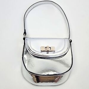 Steve Madden Silver Metallic Reflective Chrome‎ Mirror Purse